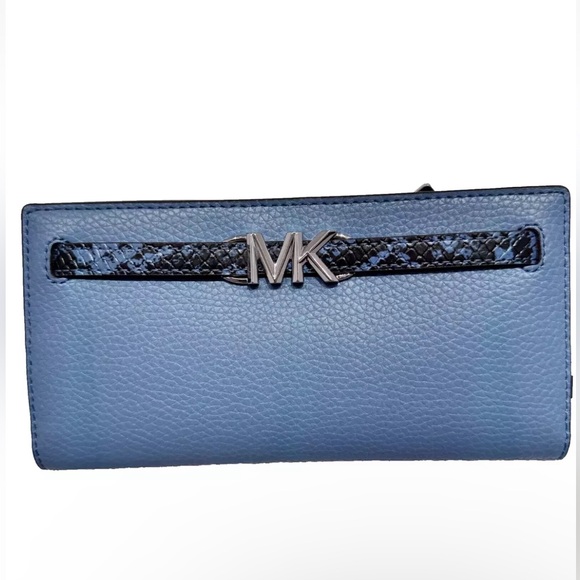 MICHAEL KORS REED LARGE SNAP FLAT WALLET LEATHER BLUE DENIM NWT $328 - Picture 1 of 6